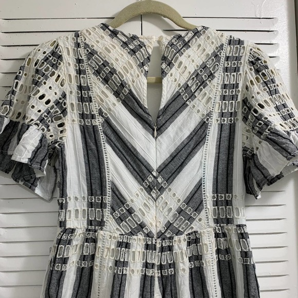 Anthropologie Ett:Twa Eyelet Ruffle Romper Blue Size 0 - Picture 7 of 11